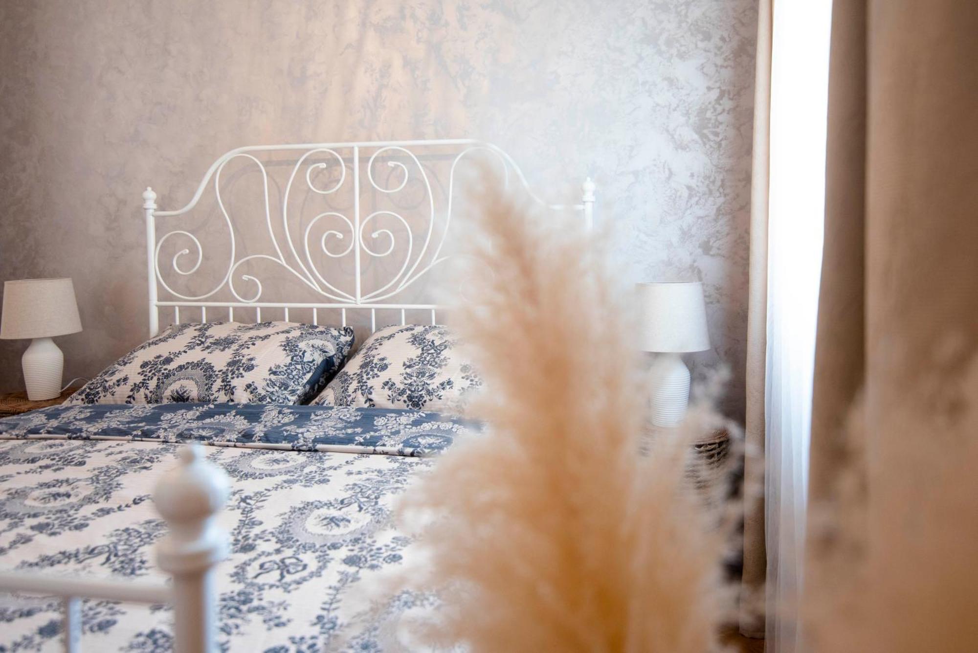 Apartman Karla Sinj Exterior foto